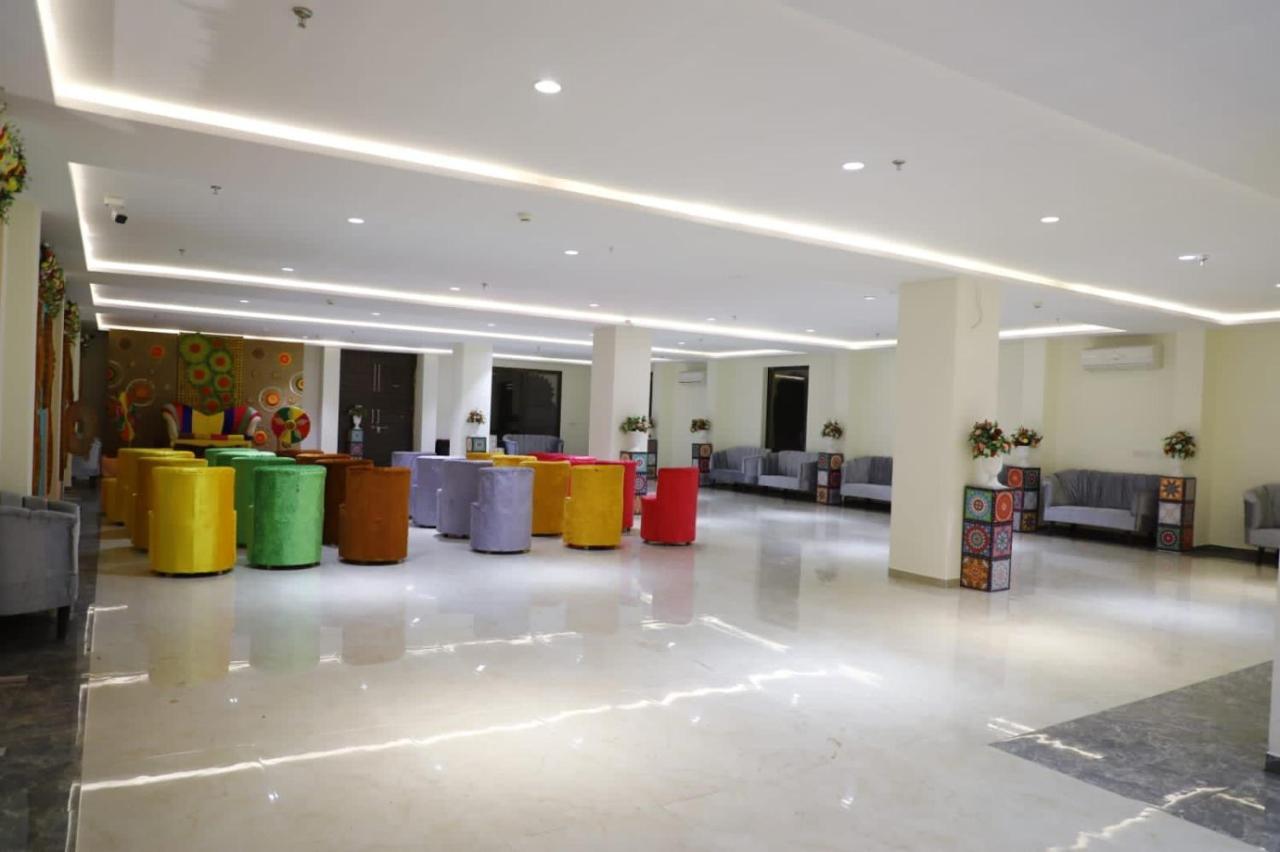 Hotel Grand Vasaante Bhīlwāra 외부 사진